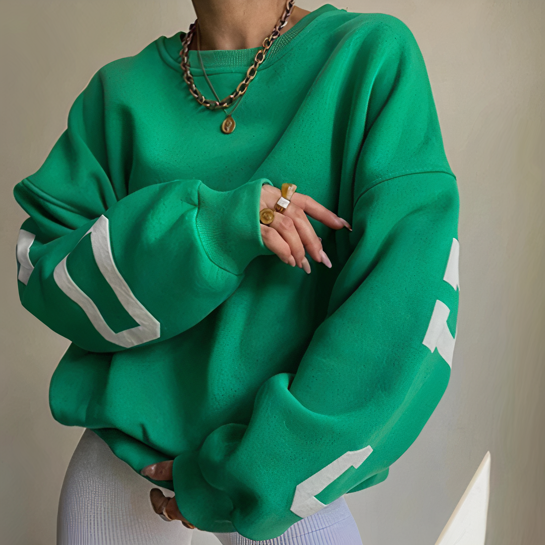 Damski klasyczny sweter oversize