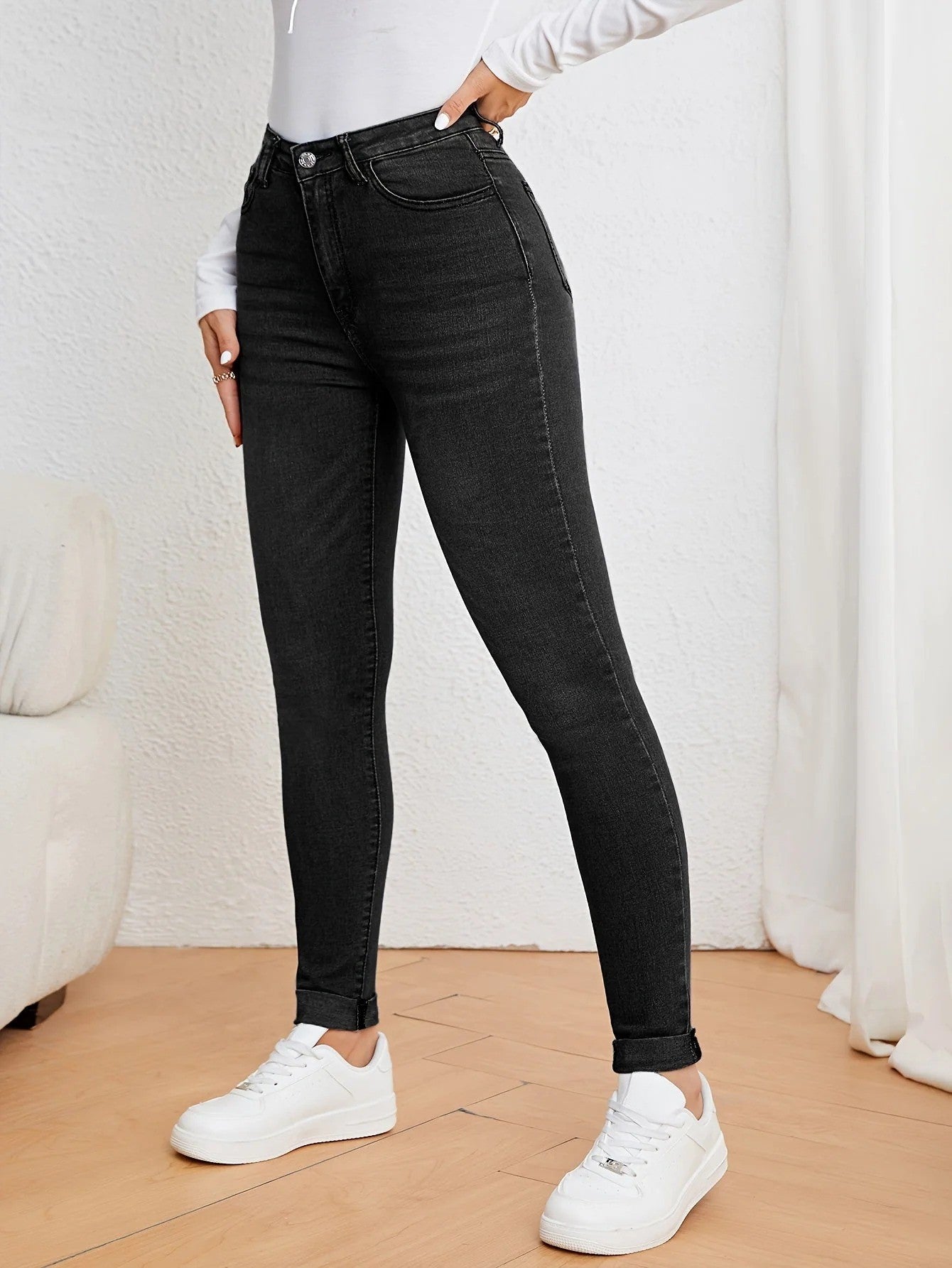 Damskie jeansy z wysokim stanem