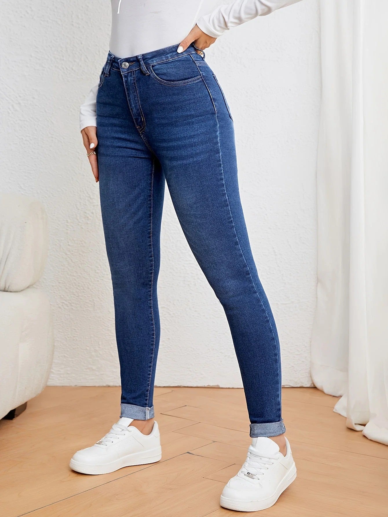 Damskie jeansy z wysokim stanem