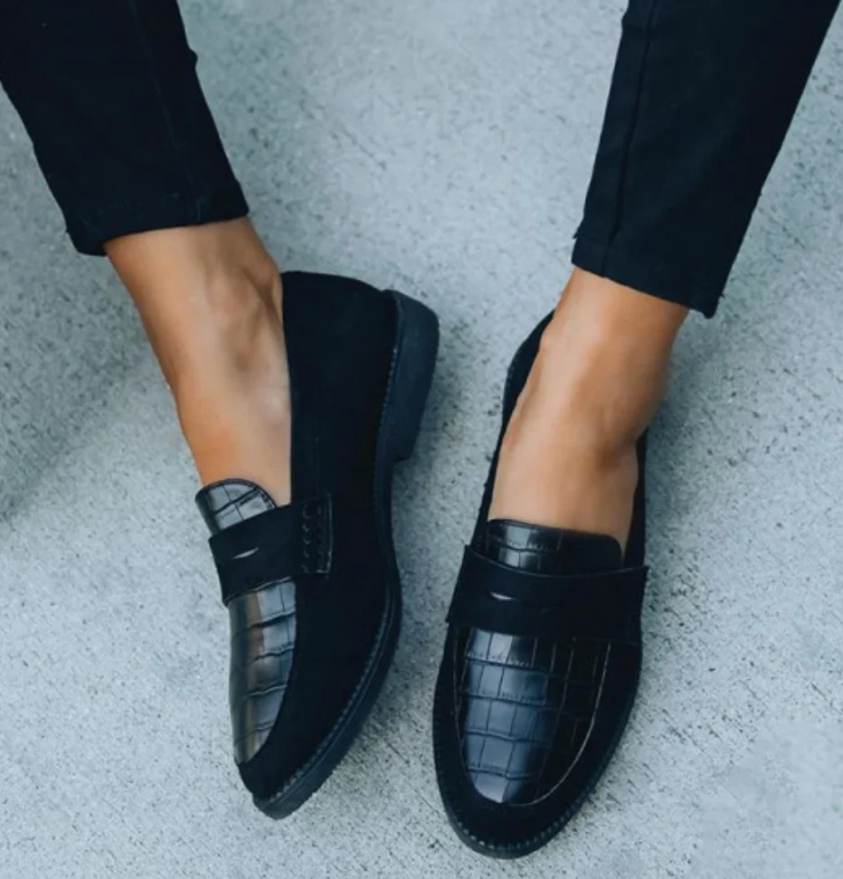 Damskie buty wizytowe w kolorze czarnym