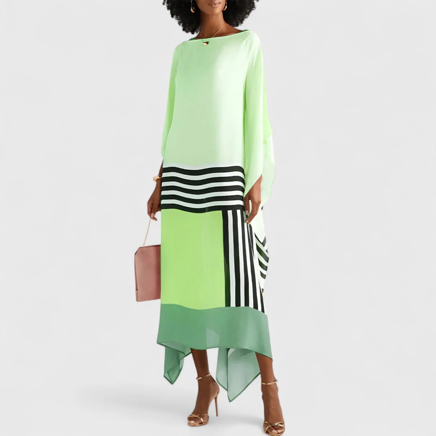 Damski kaftan we wzory geometryczne