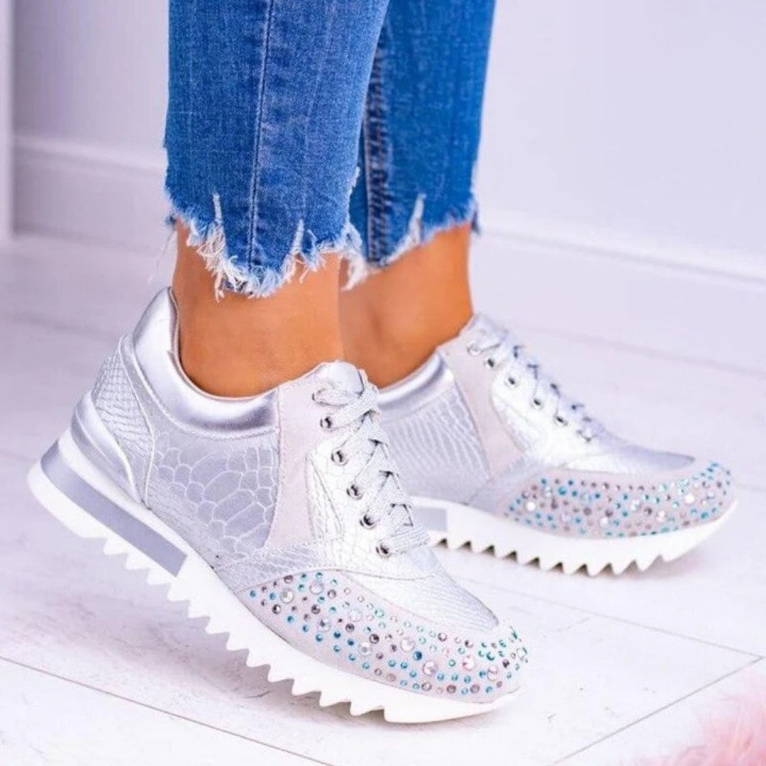 Damskie sneakersy z ozdobnymi detalami
