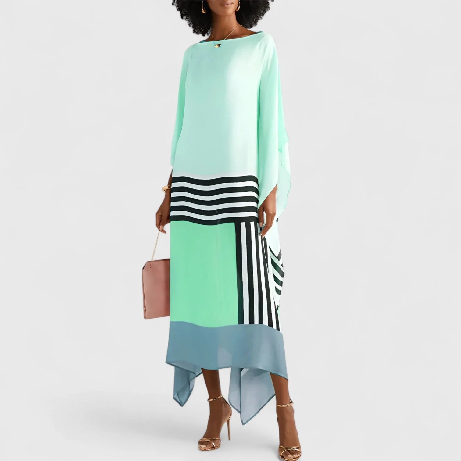 Damski kaftan we wzory geometryczne